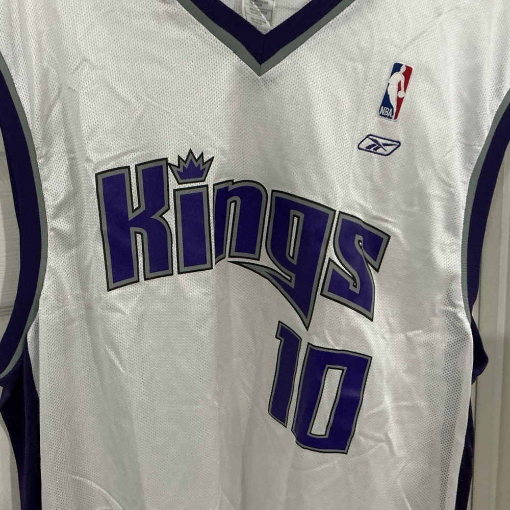 Vintage Reebok Mike Bibby #10 Men’s XL NBA Jersey Sacramento Kings White Purple